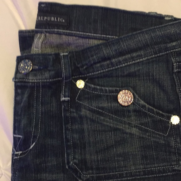 Rock & Republic *Made in the USA 🇺🇸* - Picture 3 of 4